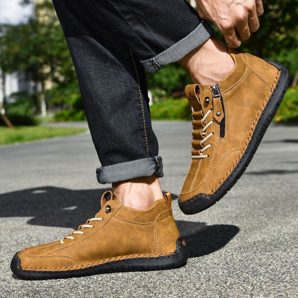 (🔥 Sleva 50 % – Nenechte si to ujít!) Kožené boty „Zero Fatigue“: Boční zip, podpora klenby a protiskluzová podrážka – Ergonomický design zmírňuje únavu.
