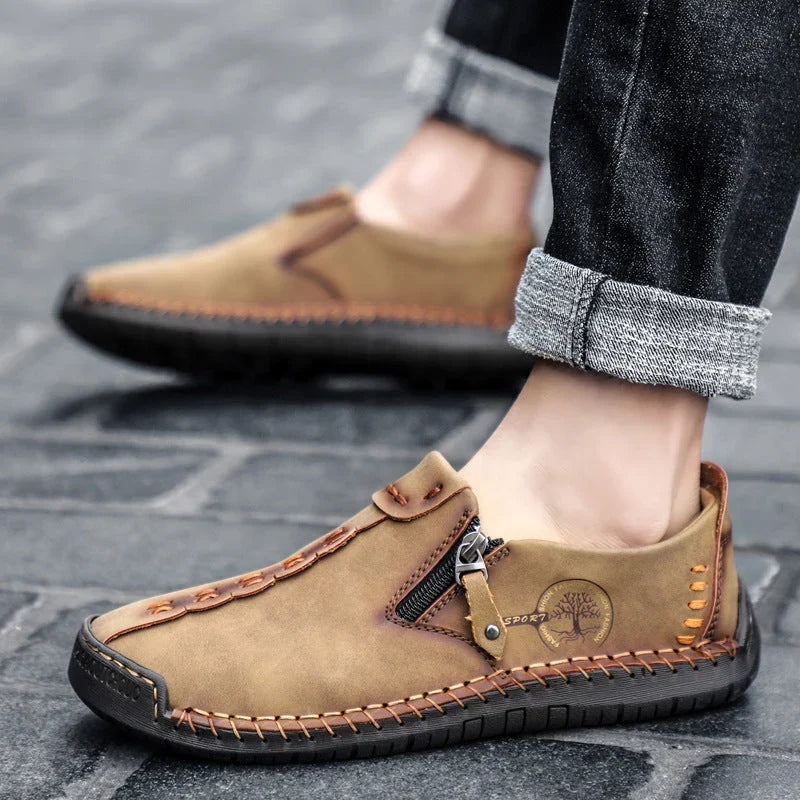 🐂 Pánské boty z telecí kůže, vyrobené v Austrálii 👞 Ručně šité, snadno se nazouvají a vyzouvají ✅ Podpora klenby, zmírnění bolesti – pohodlná chůze