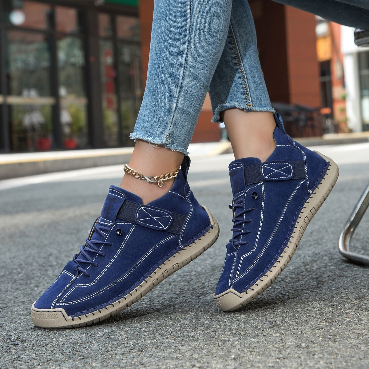⏰ Poslední den! Sleva 50 %! 👞 Boty z pravé italské kůže 🐂 Ručně šité, měkké a pohodlné ✅ Podpora klenby; snižuje tlak na chodidla a zajišťuje celodenní pohodlí.